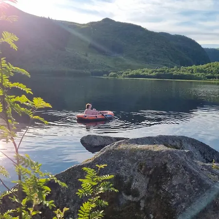 Casa de Férias Huset I Stamsund Rishaugen
