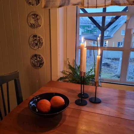 Сasa de vacaciones Huset I Stamsund